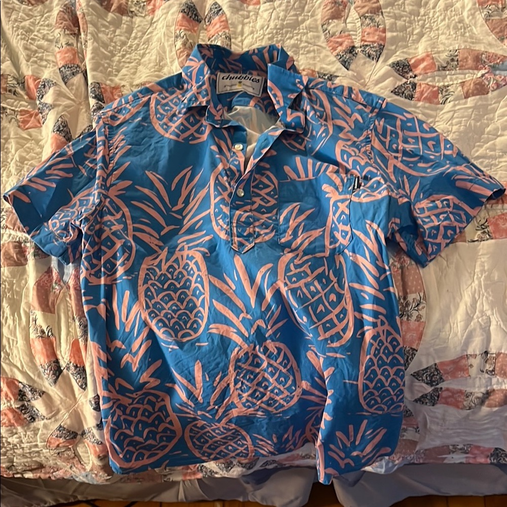 Chubbies Blue and Pink popover Shirt with Tropical Print - men’s
